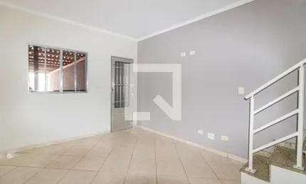 Casa para Aluguel - Vila Augusta, 2 Quartos,  210 m² - Guarulhos