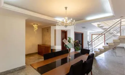 Casa para Aluguel - Trevo, 4 Quartos,  650 m² - Belo Horizonte