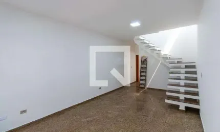 Casa para Aluguel - Vila Re, 2 Quartos,  250 m² - São Paulo