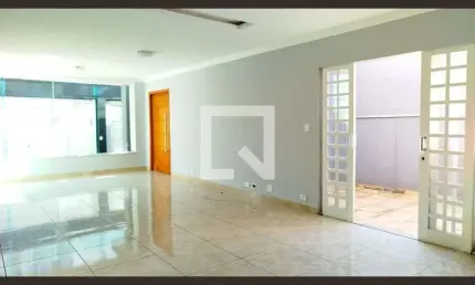 Casa para Aluguel - Tatuapé, 3 Quartos,  300 m² - São Paulo