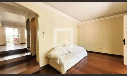 Casa para Aluguel - Jardim das Palmeiras, 3 Quartos,  250 m² - Campinas