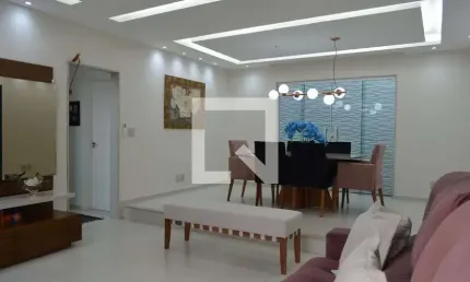 Casa para Aluguel - Taquara, 3 Quartos,  270 m² - Rio de Janeiro