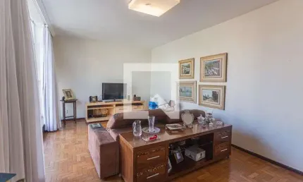 Casa para Aluguel - São Pedro, 5 Quartos,  206 m² - Belo Horizonte