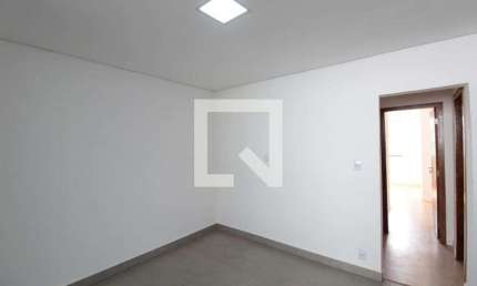 Casa para Aluguel - Serrano, 3 Quartos,  110 m² - Belo Horizonte