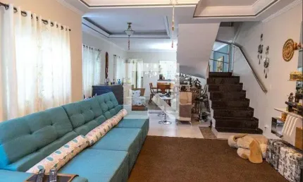 Casa para Aluguel - Vila Augusta, 3 Quartos,  216 m² - Guarulhos
