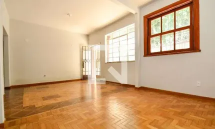 Casa para Aluguel - Santo Antônio, 2 Quartos,  304 m² - Belo Horizonte