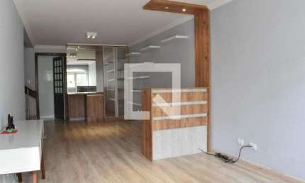 Casa para Aluguel - Bacacheri, 3 Quartos,  180 m² - Curitiba