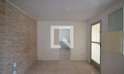 Casa para Aluguel - Campo Grande, 1 Quarto,  45 m² - Rio de Janeiro