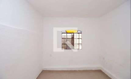 Casa para Aluguel - Paulo VI, 1 Quarto,  20 m² - Belo Horizonte