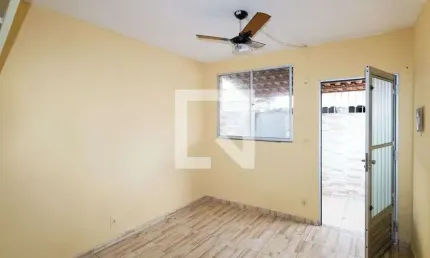 Casa / Sobrado em Condomínio para Aluguel - Campo Grande, 2 Quartos,  51 m² - Rio de Janeiro