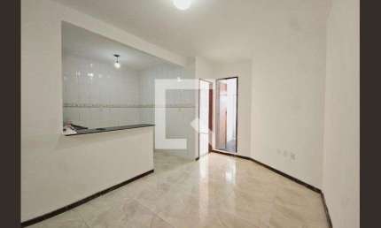 Casa para Aluguel - Itapuã, 1 Quarto,  30 m² - Salvador
