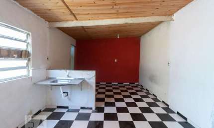 Casa para Aluguel - Sapopemba, 1 Quarto,  18 m² - São Paulo