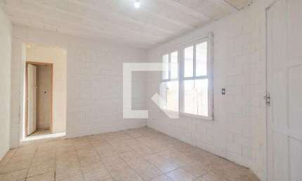 Casa para Aluguel - Partenon, 1 Quarto,  40 m² - Porto Alegre
