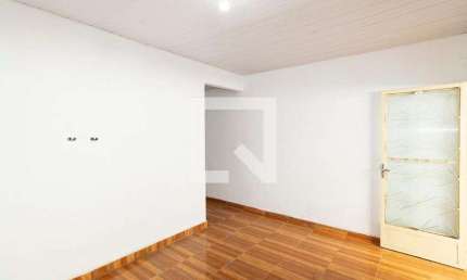 Casa para Aluguel - Campo Grande, 1 Quarto,  42 m² - Rio de Janeiro