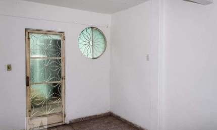 Casa para Aluguel - Campo Grande, 1 Quarto,  55 m² - Rio de Janeiro
