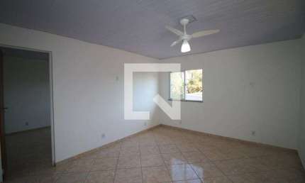 Casa para Aluguel - Brás de Pina, 1 Quarto,  55 m² - Rio de Janeiro