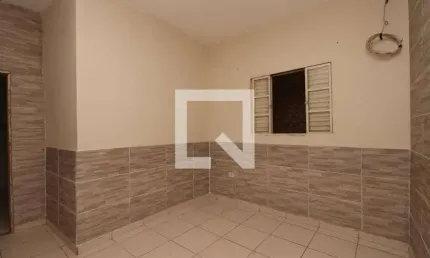 Casa para Aluguel - Jardim Paraguacu, 1 Quarto,  40 m² - São Paulo
