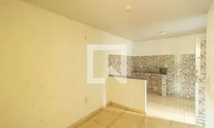 Casa para Aluguel - Campo Grande, 1 Quarto,  50 m² - Rio de Janeiro