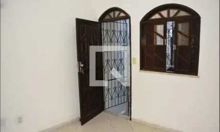 Apartamento para Aluguel - Itapuã, 2 Quartos,  30 m² - Salvador