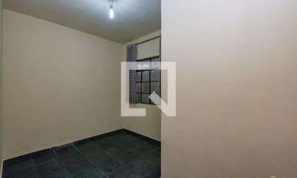 Kitnet / Stúdio para Aluguel - João Pinheiro, 1 Quarto,  16 m² - Belo Horizonte