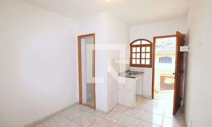 Kitnet / Stúdio para Aluguel - Vila Valqueire, 1 Quarto,  12 m² - Rio de Janeiro