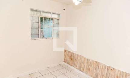 Casa para Aluguel - Picanço, 1 Quarto,  26 m² - Guarulhos