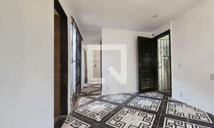 Casa para Aluguel - Boca do Rio, 2 Quartos,  110 m² - Salvador
