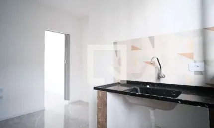 Casa para Aluguel - Ponte Rasa, 1 Quarto,  26 m² - São Paulo