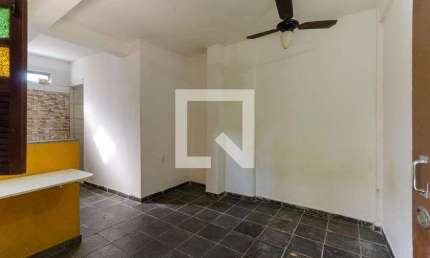 Kitnet / Stúdio para Aluguel - Boca do Rio, 1 Quarto,  20 m² - Salvador