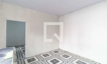 Casa para Aluguel - Itaquera, 2 Quartos,  70 m² - São Paulo