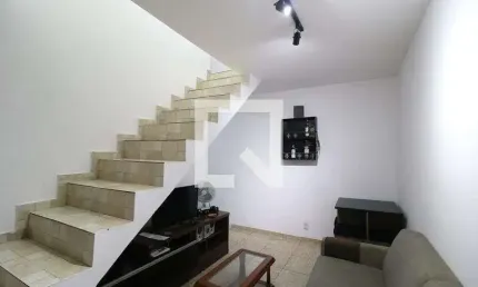 Casa para Aluguel - Piedade, 2 Quartos,  50 m² - Rio de Janeiro