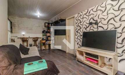 Casa para Aluguel - Camaquã, 2 Quartos,  104 m² - Porto Alegre