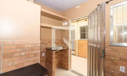Kitnet / Stúdio para Aluguel - Madureira, 1 Quarto,  10 m² - Rio de Janeiro