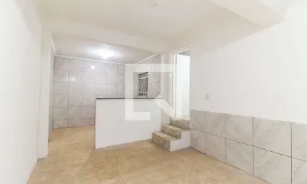 Casa para Aluguel - Itaquera, 1 Quarto,  50 m² - São Paulo