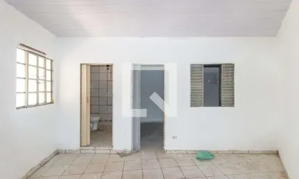 Casa para Aluguel - Cidade Lider, 1 Quarto,  70 m² - São Paulo