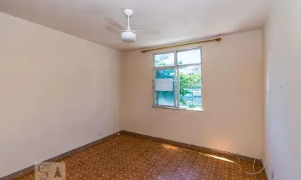 Apartamento para Aluguel - Olaria, 2 Quartos,  52 m² - Rio de Janeiro
