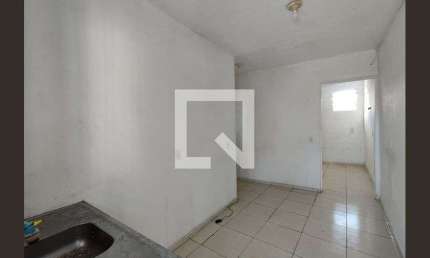Casa para Aluguel - Cidade Lider, 1 Quarto,  27 m² - São Paulo