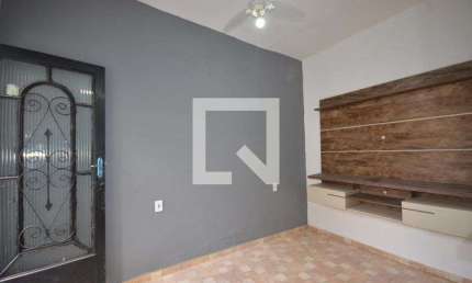 Casa para Aluguel - Oswaldo Cruz, 2 Quartos,  70 m² - Rio de Janeiro