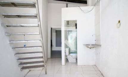 Kitnet / Stúdio para alugar na Ladeira da Palma, Nazaré, Salvador por R$ 500