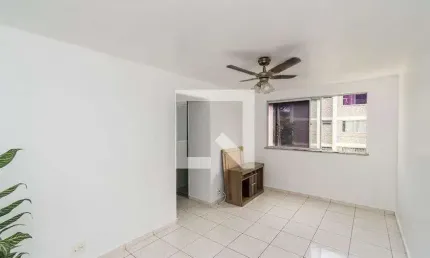 Apartamento para Aluguel - Brás de Pina, 2 Quartos,  46 m² - Rio de Janeiro