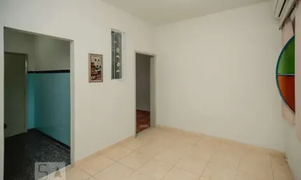 Casa para Aluguel - Piedade, 1 Quarto,  45 m² - Rio de Janeiro