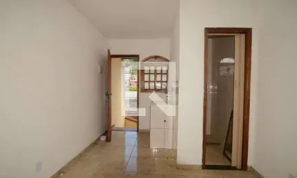 Kitnet / Stúdio para Aluguel - Vila Valqueire, 1 Quarto,  24 m² - Rio de Janeiro