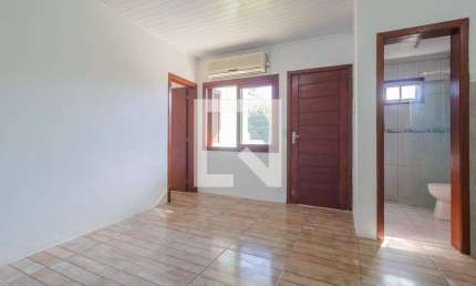 Casa / Sobrado em Condomínio para Aluguel - Vila Nova, 1 Quarto,  32 m² - Porto Alegre