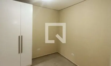 Casa / Sobrado em Condomínio para Aluguel - Jardim Santa Teresinha, 1 Quarto,  28 m² - São Paulo