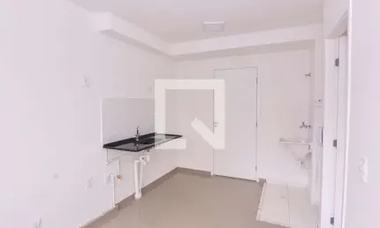Kitnet / Stúdio para Aluguel - Cidade Satelite Santa Barbara, 1 Quarto,  24 m² - São Paulo