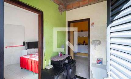 Casa para Aluguel - Ouro Preto, 1 Quarto,  60 m² - Belo Horizonte