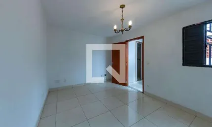 Casa para Aluguel - Vila Santa Clara, 1 Quarto,  28 m² - São Paulo