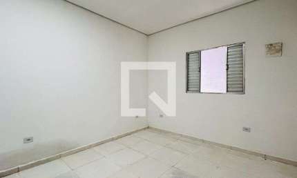 Kitnet / Stúdio para Aluguel - Jardim Adriana, 1 Quarto,  24 m² - Guarulhos