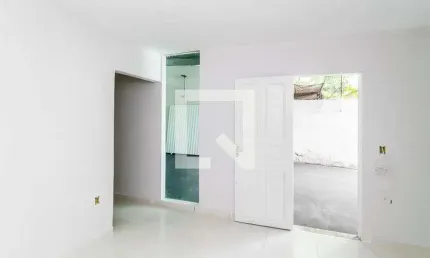 Casa para Aluguel - Penha, 1 Quarto,  99 m² - Rio de Janeiro