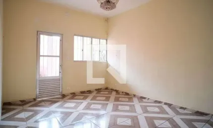 Casa para Aluguel - Ermelino Matarazzo, 2 Quartos,  150 m² - São Paulo